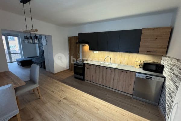 2 bedroom with open-plan kitchen flat to rent, 64 m², Zahradní, Horní Slavkov 2 bedroom with open-plan kitchen flat to rent, 64 m², Zahradní, Horní Slavkov