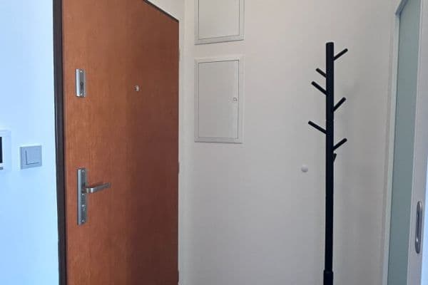 1 bedroom with open-plan kitchen flat for sale, 53 m², Viklefova, Hlavní město Praha 1 bedroom with open-plan kitchen flat for sale, 53 m², Viklefova, Hlavní město Praha