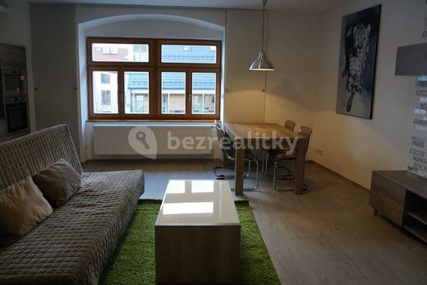 1 bedroom with open-plan kitchen flat to rent, 64 m², Staroměstské náměstí, Mladá Boleslav, Středočeský Region 1 bedroom with open-plan kitchen flat to rent, 64 m², Staroměstské náměstí, Mladá Boleslav, Středočeský Region