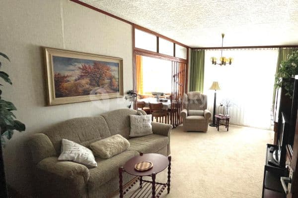 3 bedroom flat to rent, 74 m², Jílovská, Praha 3 bedroom flat to rent, 74 m², Jílovská, Praha