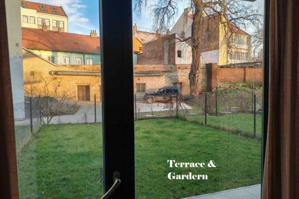 1 bedroom with open-plan kitchen flat to rent, 50 m², Vojenova, Prague 1 bedroom with open-plan kitchen flat to rent, 50 m², Vojenova, Prague