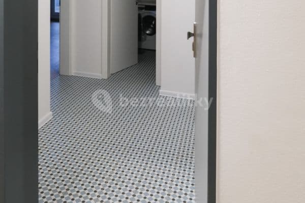 1 bedroom with open-plan kitchen flat to rent, 57 m², Kačírkova, Opava, Moravskoslezský Region 1 bedroom with open-plan kitchen flat to rent, 57 m², Kačírkova, Opava, Moravskoslezský Region