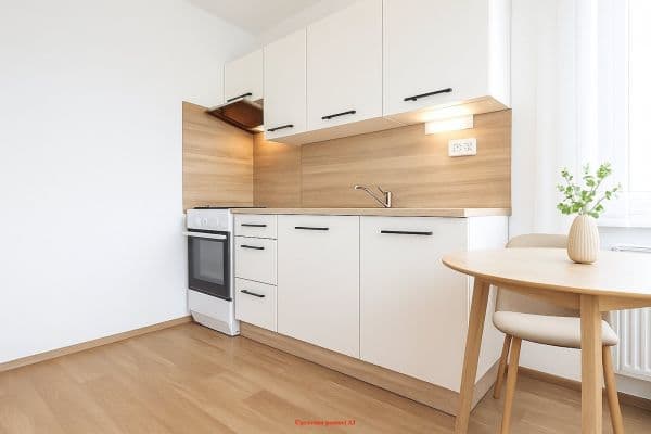 2 bedroom flat to rent, 55 m², Zahradní,  2 bedroom flat to rent, 55 m², Zahradní,