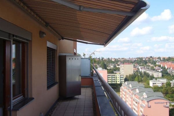 3 bedroom flat to rent, 91 m², Nevanova, Praha 3 bedroom flat to rent, 91 m², Nevanova, Praha