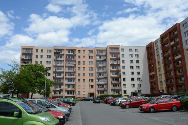 3 bedroom flat to rent, 73 m², Ke Studánce, 3 bedroom flat to rent, 73 m², Ke Studánce,