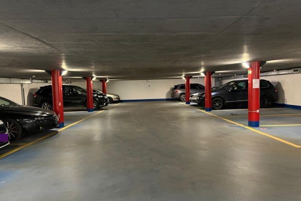 garage to rent, 12 m², Kamenická, Hlavní město Praha garage to rent, 12 m², Kamenická, Hlavní město Praha