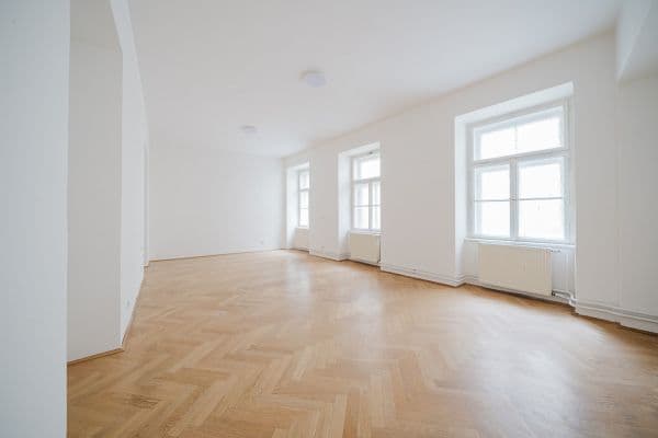 1 bedroom flat to rent, 63 m², Malostranské náměstí, Praha 1 bedroom flat to rent, 63 m², Malostranské náměstí, Praha