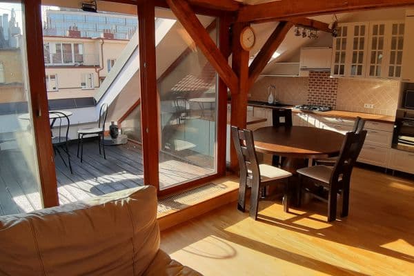 1 bedroom with open-plan kitchen flat to rent, 60 m², Janovského, Praha 1 bedroom with open-plan kitchen flat to rent, 60 m², Janovského, Praha