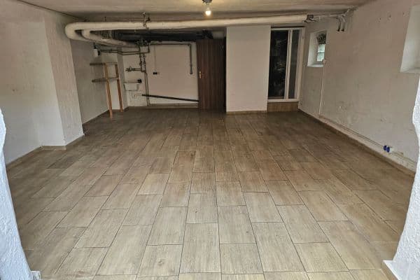 non-residential property to rent, 40 m², Sadská, Hlavní město Praha non-residential property to rent, 40 m², Sadská, Hlavní město Praha