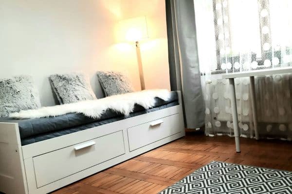 Studio flat to rent, 23 m², Vlkova, Praha Studio flat to rent, 23 m², Vlkova, Praha