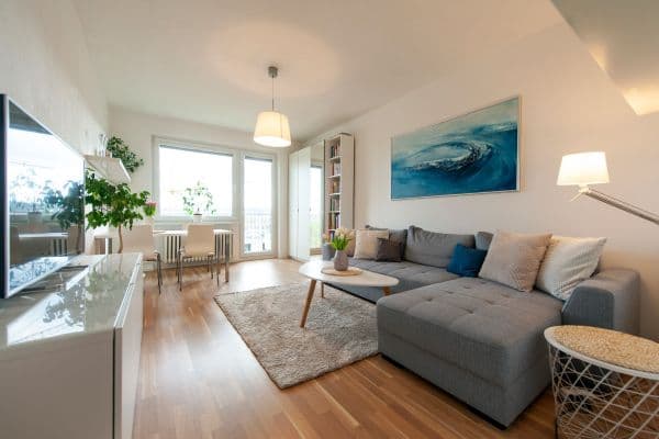 3 bedroom flat to rent, 64 m², Zdíkovská, Praha 3 bedroom flat to rent, 64 m², Zdíkovská, Praha