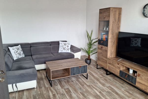 2 bedroom flat to rent, 59 m², Za Nádražím, Český Krumlov 2 bedroom flat to rent, 59 m², Za Nádražím, Český Krumlov