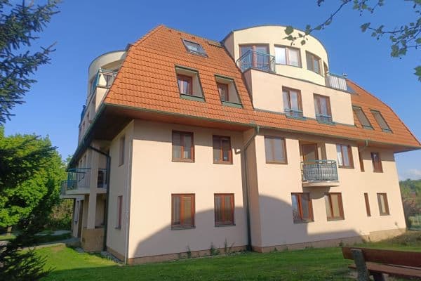 1 bedroom with open-plan kitchen flat to rent, 44 m², Boženy Němcové, Velké Přílepy 1 bedroom with open-plan kitchen flat to rent, 44 m², Boženy Němcové, Velké Přílepy
