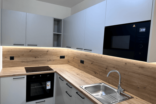 1 bedroom with open-plan kitchen flat to rent, 63 m², Sochorcova, Hlavní město Praha 1 bedroom with open-plan kitchen flat to rent, 63 m², Sochorcova, Hlavní město Praha