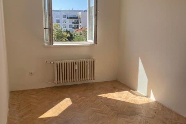3 bedroom flat for sale, 79 m², Prachnerova, Praha 3 bedroom flat for sale, 79 m², Prachnerova, Praha
