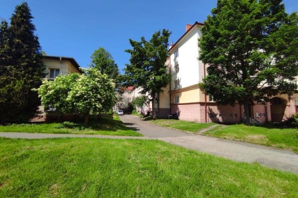 2 bedroom flat to rent, 52 m², nám. Budovatelů, 2 bedroom flat to rent, 52 m², nám. Budovatelů,