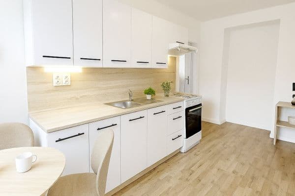 3 bedroom flat to rent, 70 m², Anglická, 3 bedroom flat to rent, 70 m², Anglická,