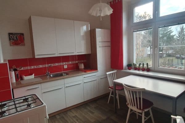 3 bedroom flat to rent, 90 m², Dvořákova, Olomouc 3 bedroom flat to rent, 90 m², Dvořákova, Olomouc