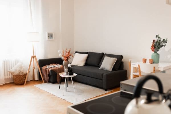 Studio flat to rent, 33 m², Lopatecká, Praha Studio flat to rent, 33 m², Lopatecká, Praha