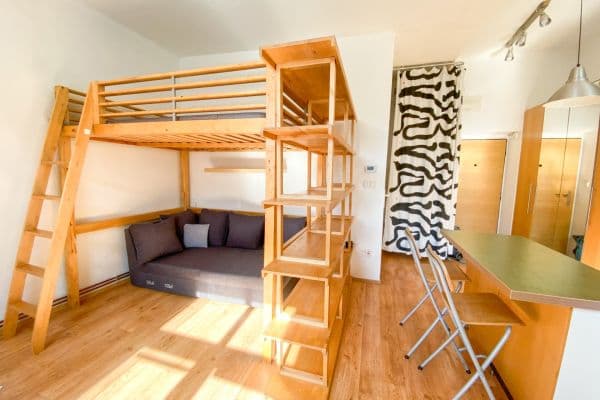Studio flat to rent, 30 m², Železničního pluku, Pardubice Studio flat to rent, 30 m², Železničního pluku, Pardubice