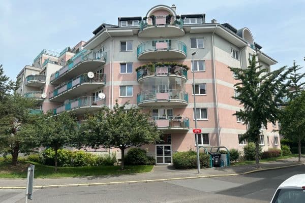 garage to rent, 16 m², Gutova, Hlavní město Praha garage to rent, 16 m², Gutova, Hlavní město Praha