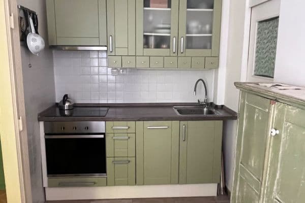 Studio flat to rent, 35 m², Veletržní, Hlavní město Praha Studio flat to rent, 35 m², Veletržní, Hlavní město Praha