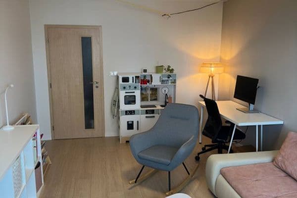 3 bedroom flat for sale, 77 m², Jabloňová, Praha 3 bedroom flat for sale, 77 m², Jabloňová, Praha