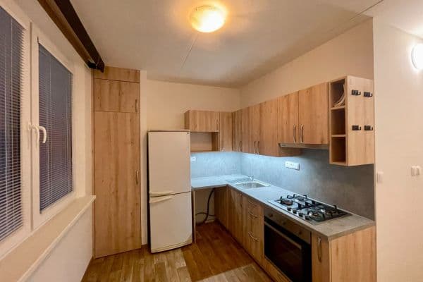 1 bedroom flat to rent, 33 m², Kulturní, Rožnov pod Radhoštěm 1 bedroom flat to rent, 33 m², Kulturní, Rožnov pod Radhoštěm