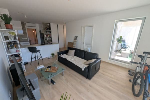1 bedroom with open-plan kitchen flat to rent, 64 m², Nové sady, Brno 1 bedroom with open-plan kitchen flat to rent, 64 m², Nové sady, Brno