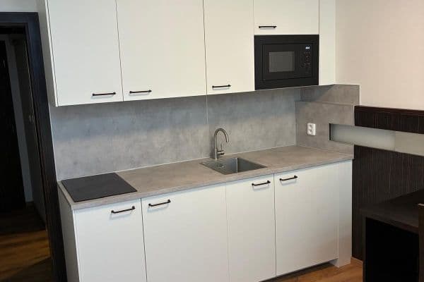 Studio flat to rent, 30 m², Suchdolské náměstí, Praha Studio flat to rent, 30 m², Suchdolské náměstí, Praha