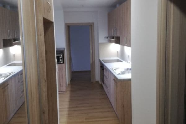 3 bedroom with open-plan kitchen flat to rent, 68 m², Lidická, Třebíč, Vysočina Region 3 bedroom with open-plan kitchen flat to rent, 68 m², Lidická, Třebíč, Vysočina Region