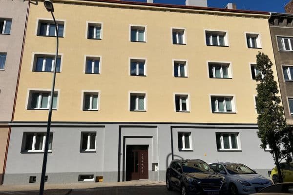 Studio flat to rent, 20 m², Korunní, Ostrava Studio flat to rent, 20 m², Korunní, Ostrava