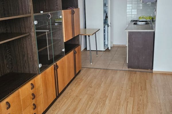 1 bedroom with open-plan kitchen flat to rent, 47 m², nám. Republiky, Neratovice 1 bedroom with open-plan kitchen flat to rent, 47 m², nám. Republiky, Neratovice