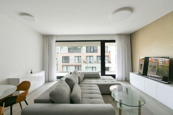 1 bedroom with open-plan kitchen flat to rent, 59 m², Michelská, Hlavní město Praha 1 bedroom with open-plan kitchen flat to rent, 59 m², Michelská, Hlavní město Praha