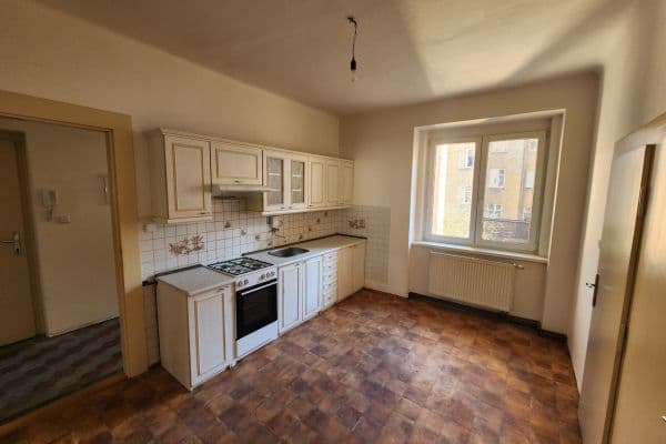 2 bedroom with open-plan kitchen flat to rent, 65 m², Přeštická, Plzeň, Plzeňský Region 2 bedroom with open-plan kitchen flat to rent, 65 m², Přeštická, Plzeň, Plzeňský Region