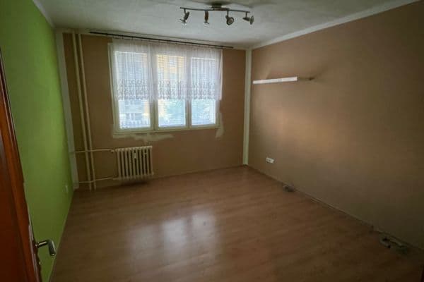 3 bedroom flat to rent, 70 m², Macháčkova, Plzeň 3 bedroom flat to rent, 70 m², Macháčkova, Plzeň