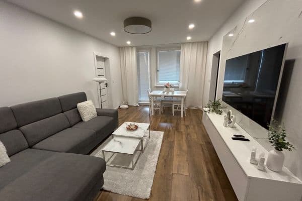 3 bedroom flat to rent, 77 m², Kubačova, Bratislava 3 bedroom flat to rent, 77 m², Kubačova, Bratislava