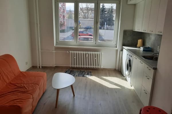 Studio flat to rent, 23 m², Svojsíkova, Teplice Studio flat to rent, 23 m², Svojsíkova, Teplice