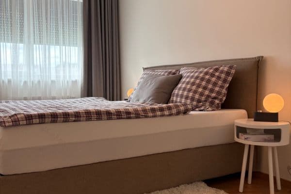 1 bedroom with open-plan kitchen flat to rent, 52 m², Sedlářova, Praha 1 bedroom with open-plan kitchen flat to rent, 52 m², Sedlářova, Praha