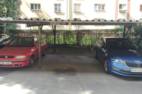 garage to rent, 14 m², Praha garage to rent, 14 m², Praha