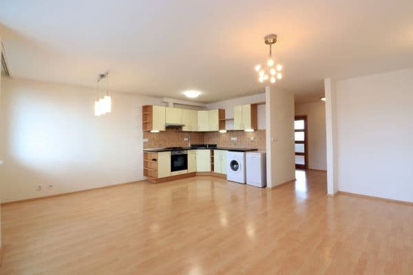 2 bedroom with open-plan kitchen flat to rent, 70 m², Štichova, 2 bedroom with open-plan kitchen flat to rent, 70 m², Štichova,