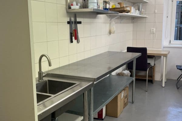 non-residential property to rent, 40 m², Kodaňská, Praha non-residential property to rent, 40 m², Kodaňská, Praha