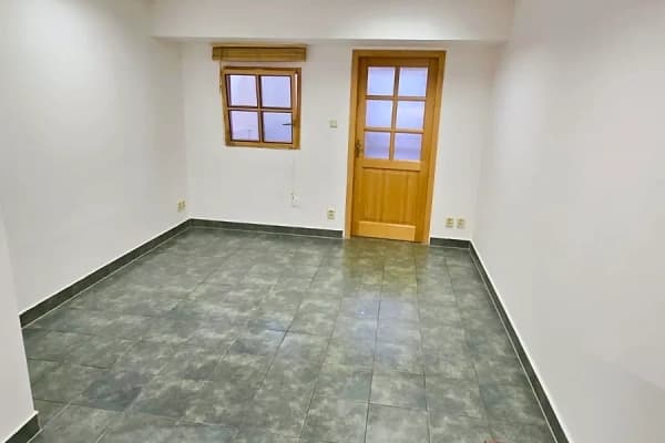 Studio flat to rent, 25 m², Heranova, Praha Studio flat to rent, 25 m², Heranova, Praha