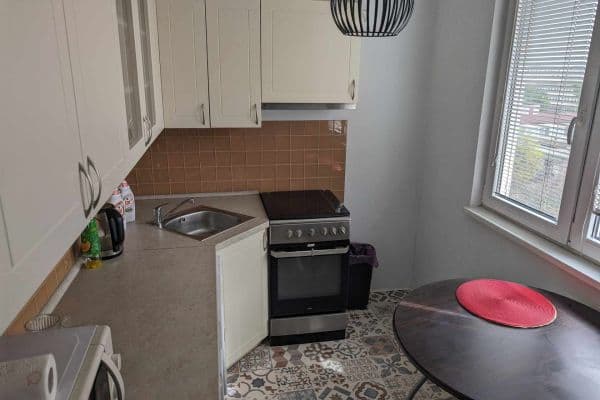 2 bedroom flat to rent, 55 m², Káranská, Praha 2 bedroom flat to rent, 55 m², Káranská, Praha