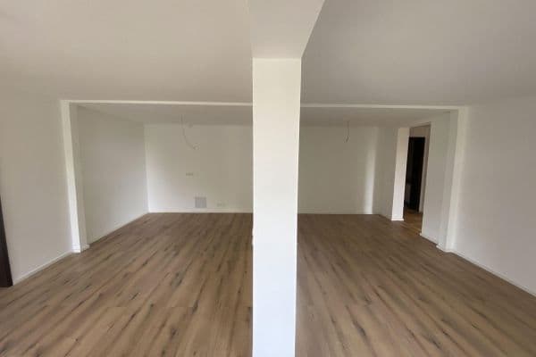 2 bedroom with open-plan kitchen flat to rent, 84 m², Umwegerstr. 135, Baden-Baden 2 bedroom with open-plan kitchen flat to rent, 84 m², Umwegerstr. 135, Baden-Baden