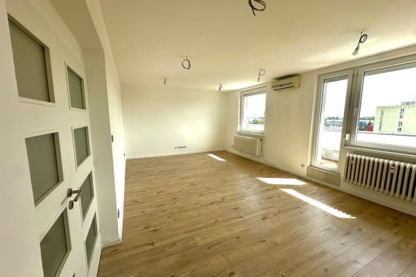 3 bedroom flat for sale, 86 m², Šumperská, Hlavní město Praha 3 bedroom flat for sale, 86 m², Šumperská, Hlavní město Praha