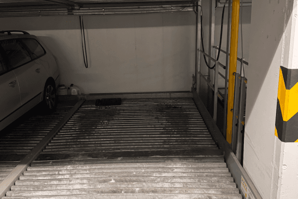 garage to rent, 6 m², Modrého, Praha garage to rent, 6 m², Modrého, Praha