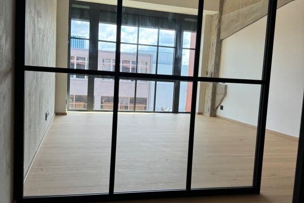 2 bedroom with open-plan kitchen flat to rent, 71 m², Kolbenova, Praha 2 bedroom with open-plan kitchen flat to rent, 71 m², Kolbenova, Praha