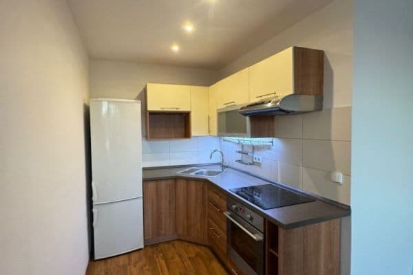 1 bedroom with open-plan kitchen flat for sale, 39 m², Litvínovská, Hlavní město Praha 1 bedroom with open-plan kitchen flat for sale, 39 m², Litvínovská, Hlavní město Praha