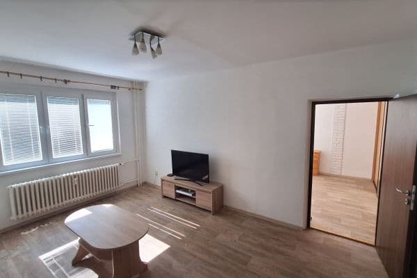 2 bedroom flat to rent, 56 m², Páleníčkova, Kroměříž 2 bedroom flat to rent, 56 m², Páleníčkova, Kroměříž